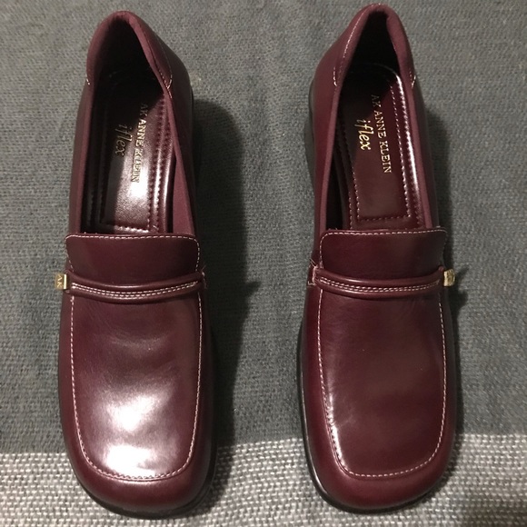 Anne Klein Shoes - NWOT- ANN KLEIN MAROON RED SLIP ON SIZE 7.5
